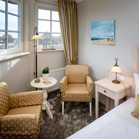 Haus Hanseat Hotel 3*
